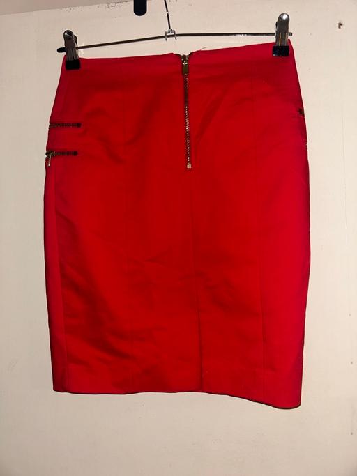  — Skirt bundle