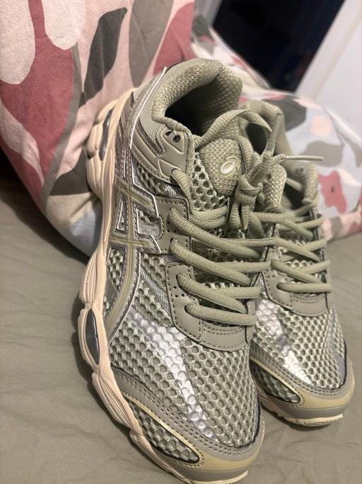  — ASICS gel cumulus 16 in leafy green