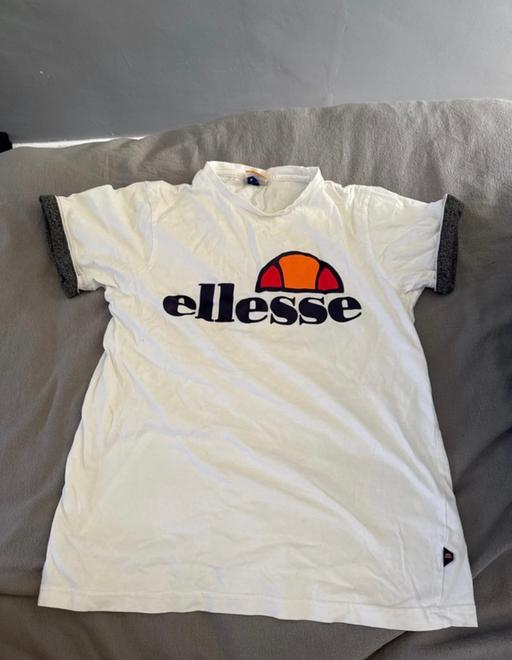  — Ellesse T-shirt