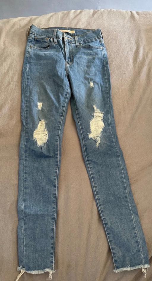  — Levi’s jeans