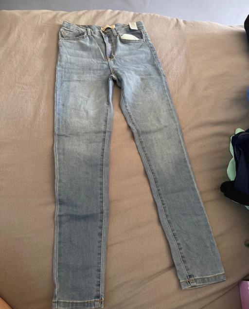  — Levi’s Jeans