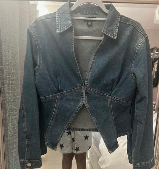  — Women’s denim shirt