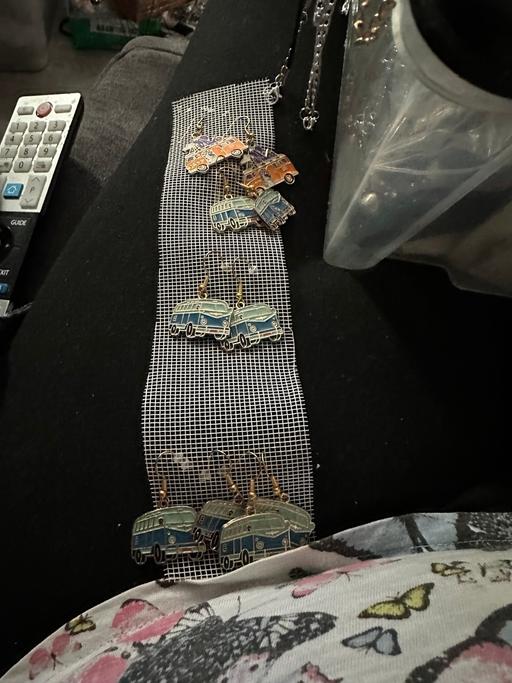  — Earrings £1 a pair  i can post