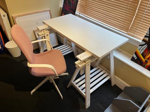  — Desk & Chair