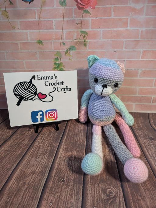  — Handmade Crochet Cat