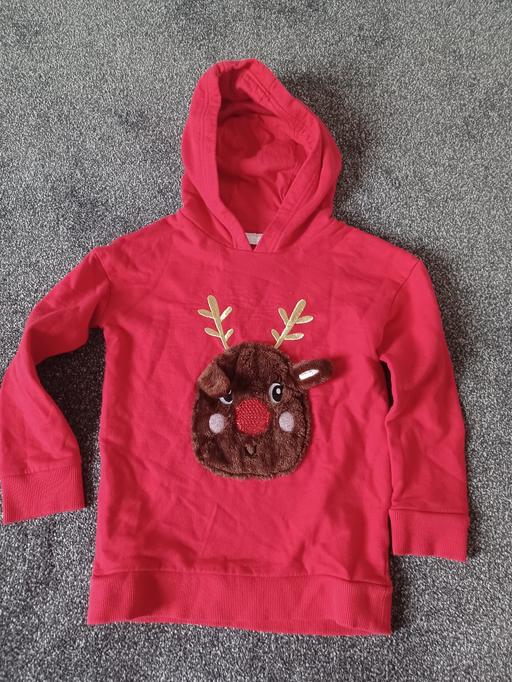  — f&f Christmas hoodie  age 6_7