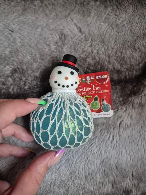  — new Xmas Snowman Mesh Ball Squsihy