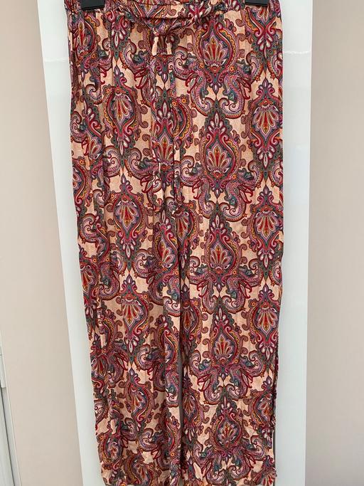  — Ladies trousers size 12