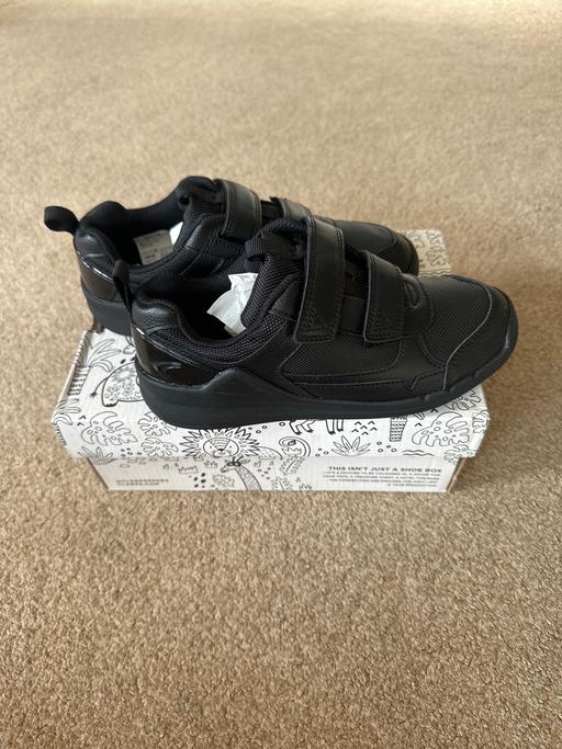  — Clarks school shoes size 2