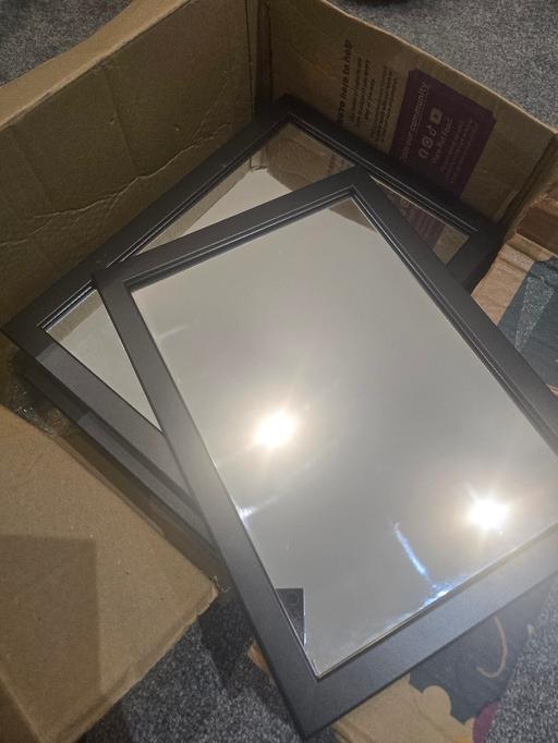 — frames with mirrors