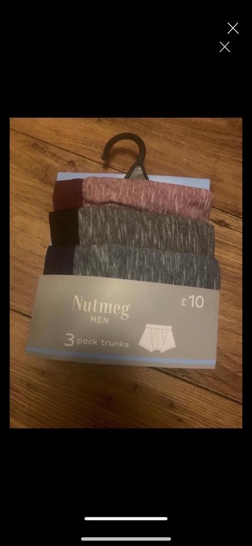  — Men’s boxers XL