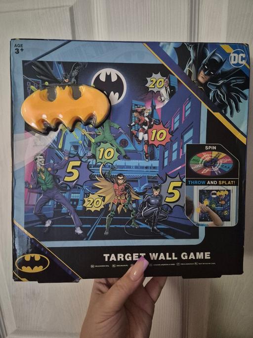  — new Batman Target Wall Game
