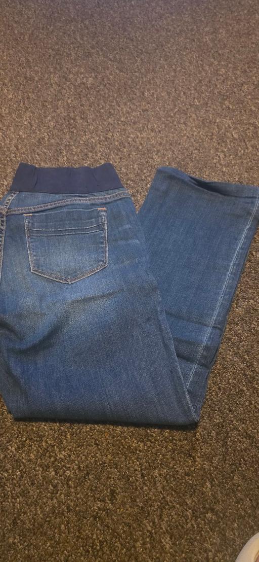  — VGC Womens Gap Maternity Jeans Size 10