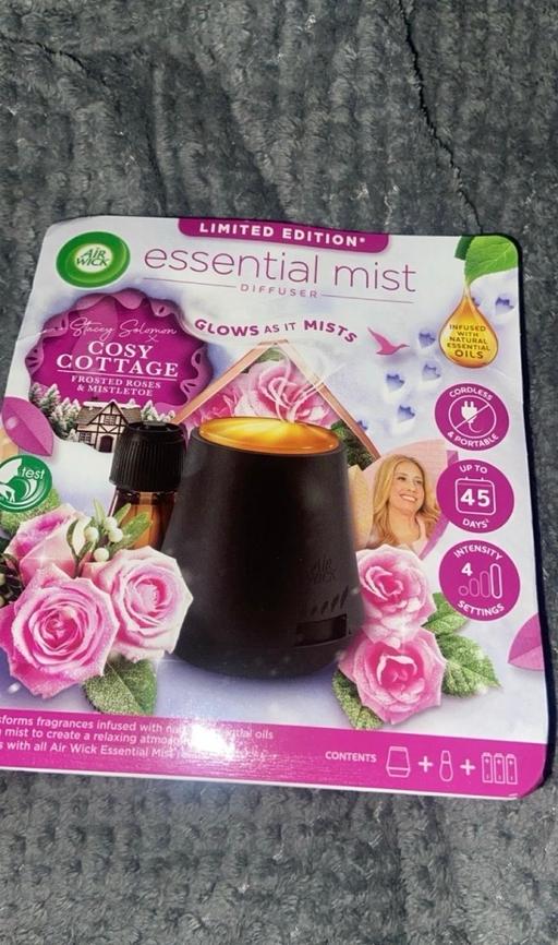  — New Air Wick Essential Diffuser