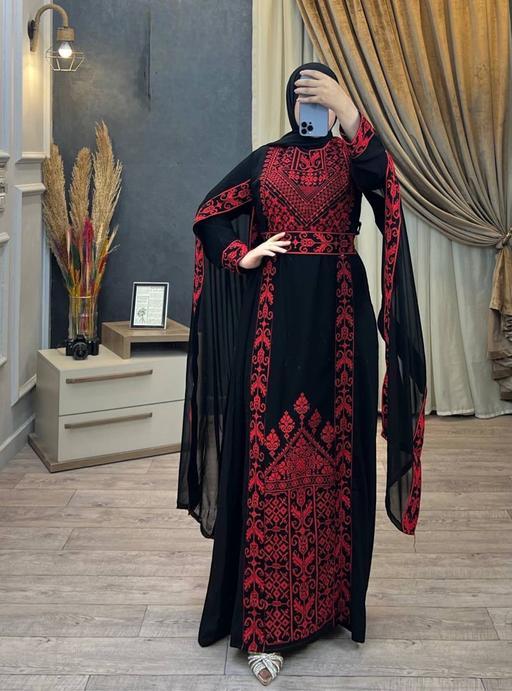  — Embroidered Palestinen Traditional Thobe