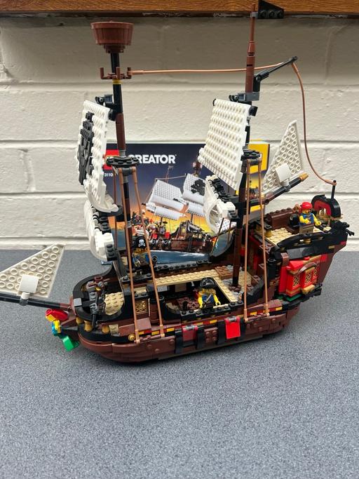  — LEGO Pirate Ship