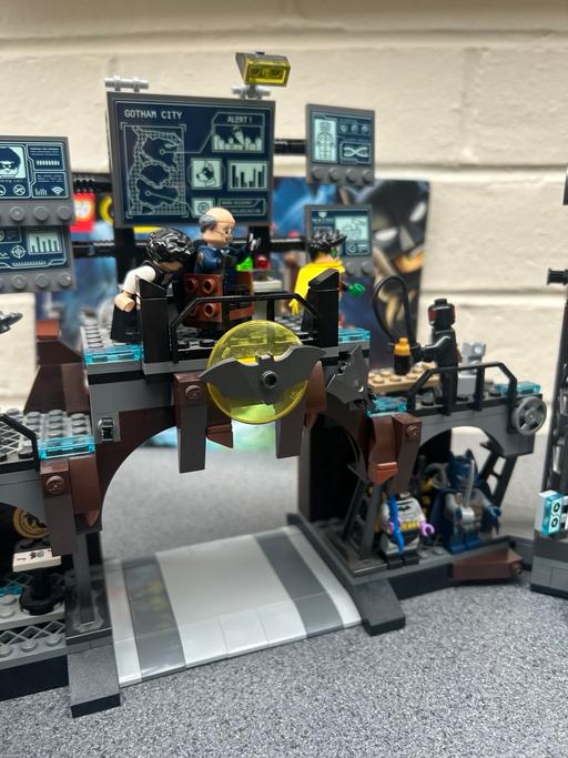  — Lego Batman Cave Set