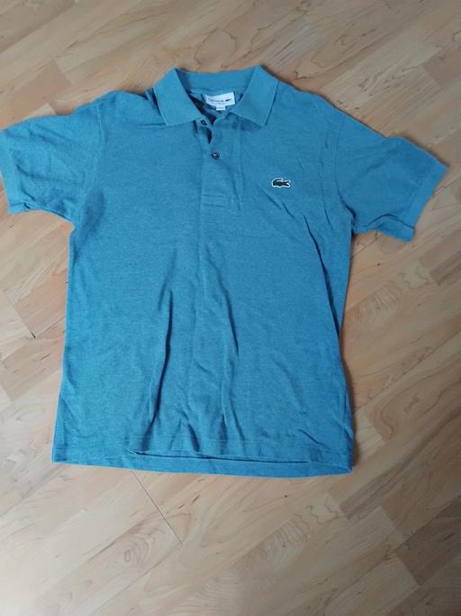  — Lacoste Top XS.
