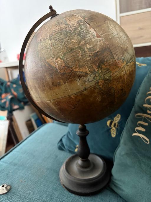  — Cartography an early 20th century D8in