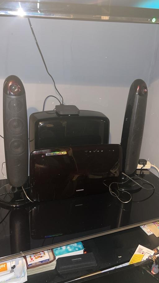 — Samsung home system - speakers