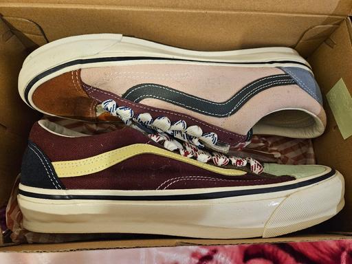  — Tommy Hilfiger Classic Low Sneakers 2 pairs