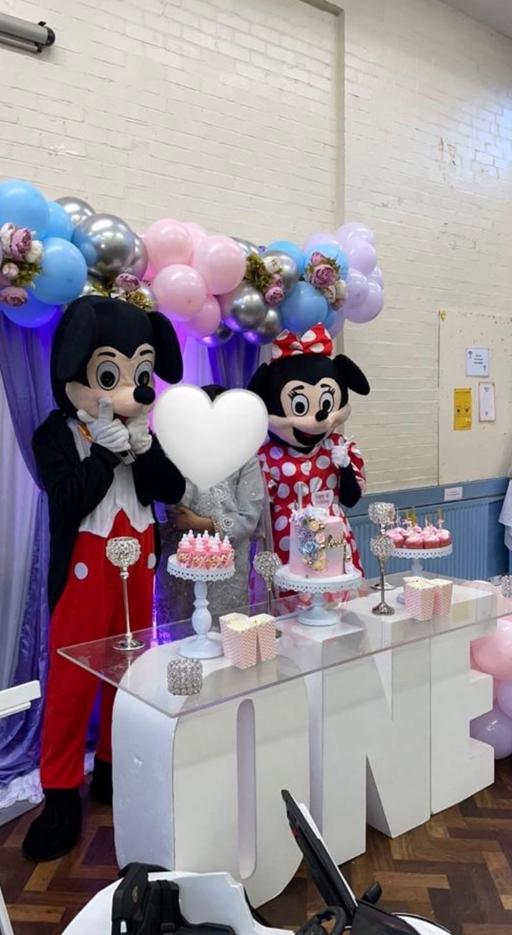  — For sale: Disney Mickey and Minnie mascot