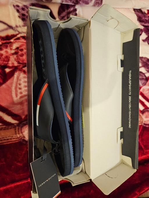  — Tommy Hilfiger Beach Flip Flops Navy