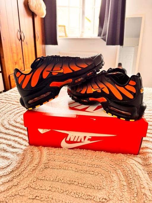  — Nike Air Max Plus TN Black Total Orange