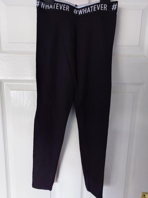  — Girls black leggings size 9-10 years