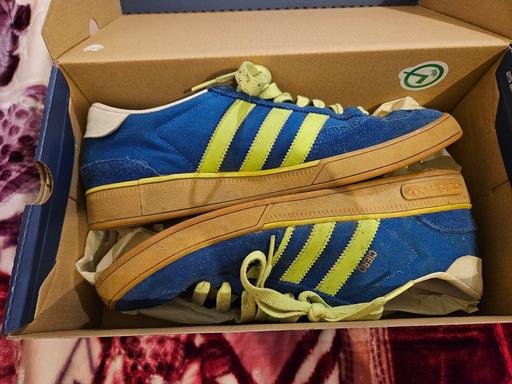  — Adidas CIERI BLUE & YELLOW