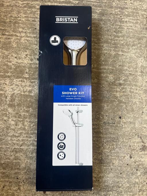  — Shower head and bar