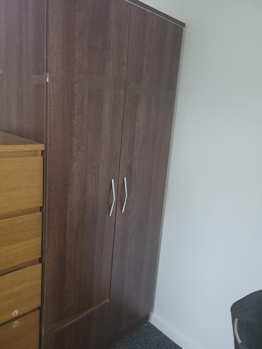  — Wardrobe and drawers