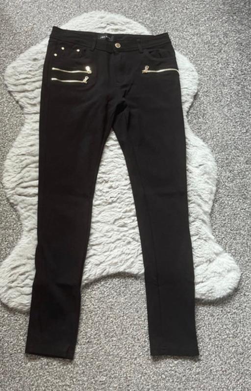  — Black skinny leggings size  12/14