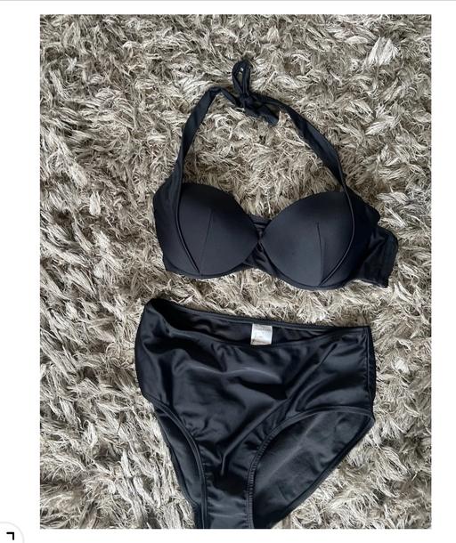  — Peacocks black  size12 bikini set