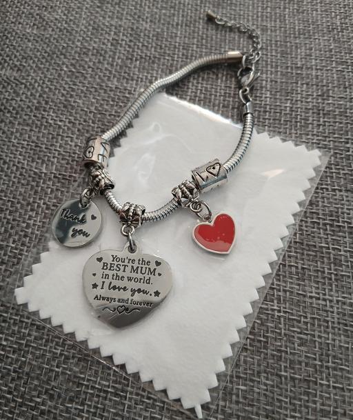  — Pic1&2 Mum Braclet New