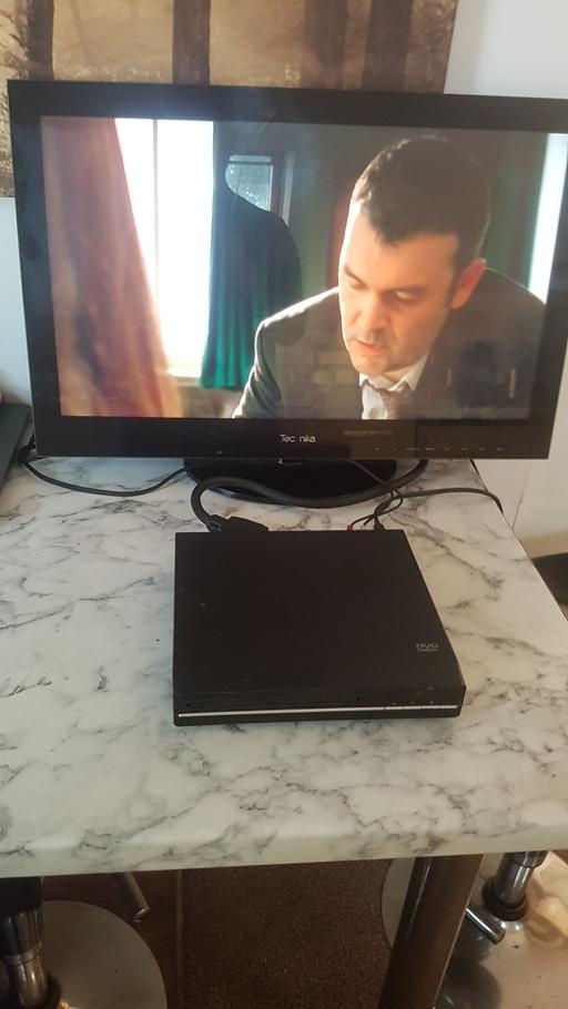  — Technika 22.5 inch flat screen TV with built
