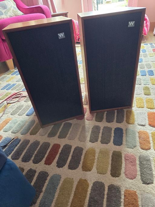  — Wharfdale retro speakers
