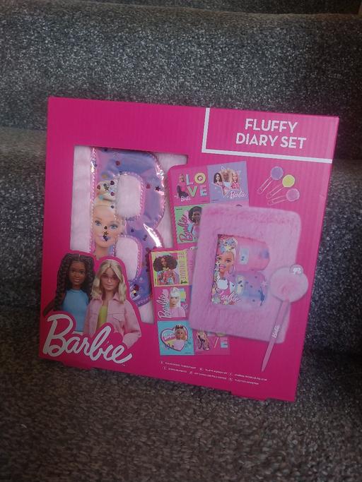  — New. Barbie Fluffy Diary Set