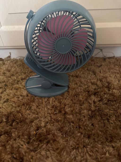  — Fan