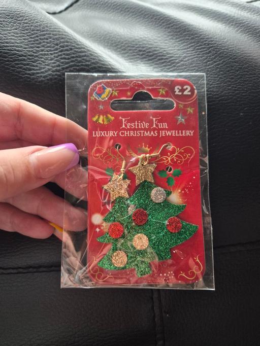  — new Xmas Tree Earrings