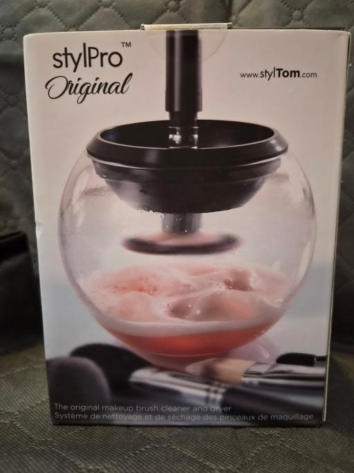  — New STYLPRO Original Makeup Brush Cleaner