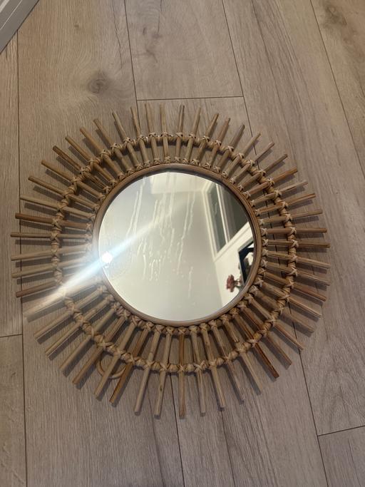  — Wooden mirror