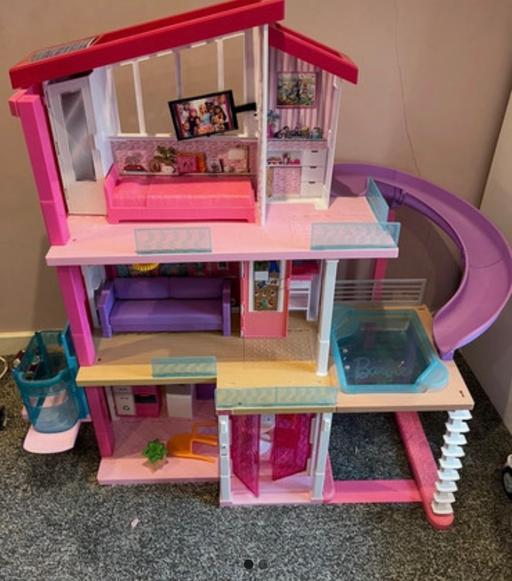  — Barbie Dreamhouse