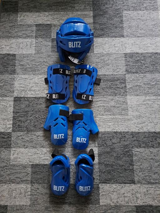  — Blitz Kids Martial Arts Set - Kickboxing