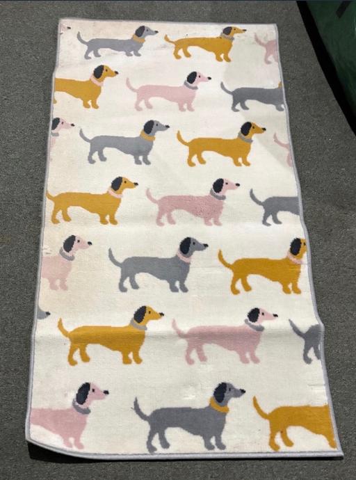  — Carpet runner / mat. Dachshund design