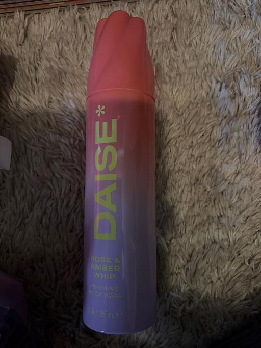 — New Daise  rose & amber body wash Rrp £5