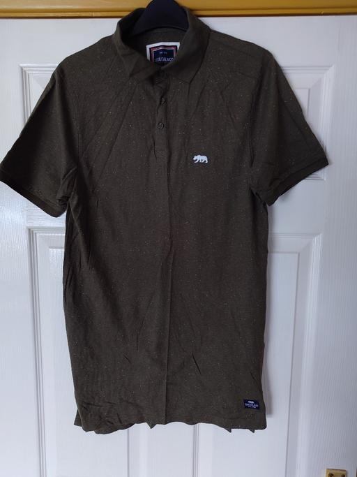  — Mens dark green polo top size S