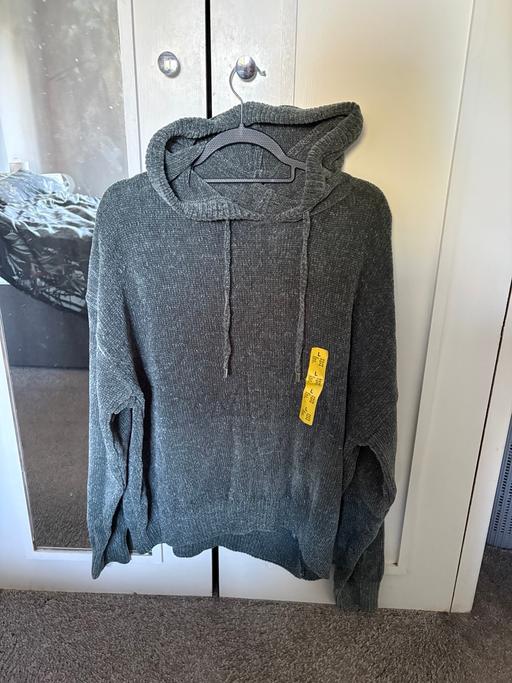  — Women’s hoodie jacket/jumper
