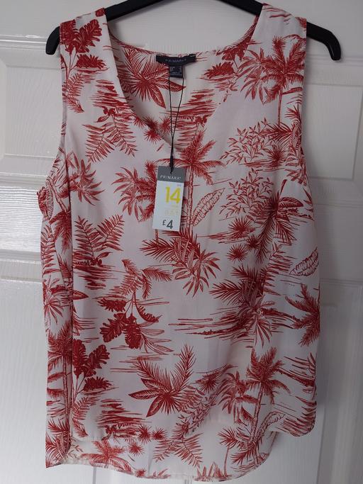  — Women's orange/white vest top size 14