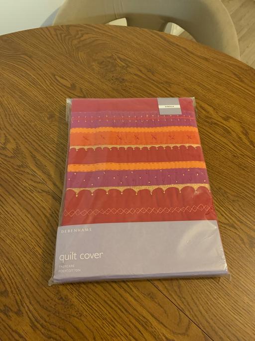  — Single quilt cover by Debenhams. Brand new
